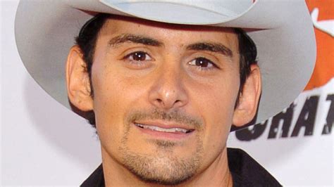 Meet Brad Paisley’s Two Kids: William Huckleberry and Jasper。